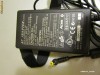 Vand incarcator , alimentator pentru Laptop sau Lcd de 19V 3,16A