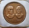 Societatea Romana de Istoria Medicinii si Farmaciei 1929-1979 - Dr. V. Gomoiu ; Dr. V. Bologa - cu cutie