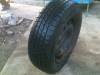 2 roti de rezerva fiat 4x98 pe 14 una cu cauciuc nou de iarna pirelli , cealalta cu cauciuc nou de vara pirelli p6000