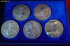 ALEXANDRU LAPUSNEANU, MIHAI VITEAZUL, ROMAN I MUSAT, STEFAN CEL MARE , GRUP 5 MEDALII  BRONZ DIAMETRU 50 MM,IN CASETA LUX ,CATIFEA ALBASTRA
