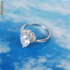 INEL deosebit FILAT IN AUR ALB de 18k (gold filled) cu pietre Swarovski! Piatra principala SUPERBA taietura tip Pear! Cadoul perfect!! Marimea 7 US!