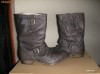 Super ghete/bocanci/cizme dama BullBoxer noi, absolut superbe, piele 100% textura si aspect speciale ,detalii rock, Sz. 37 si 38 !