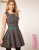 Rochie ASOS cu imprimeu grafic deosebit