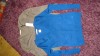 bluza albastra nasturi