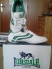 Vand adidasi piele pentru barbati marca Lonsdale Noi!!!!! marimea 44.5. Culoare alb cu verde