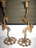 Sfesnice pereche franceze vechi in bronz aurit cu splendid model floral