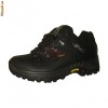 Sunt impermeabile si foarte comozi, din piele naturala, au talpa Vibram (GR10309D60G) Sunt impermeabile si foarte comozi, din piele naturala, au talpa Vibram (GR10309D60G)