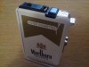 Pachet metalic pentru Tigari Marlboro (20 tigari) cu Bricheta pe Gaz