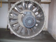 VENTILATOR INDUSTRIAL, MARE, TURBO 380 V foto