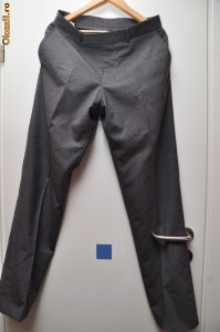 PANTALONI HUGO BOSS foto