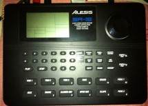 Alesis SR-16 drum machine foto