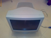 Vand monitor Fujitsu Siemens 19 inch foto