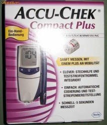 Glucometru ACCU CHEK COMPACT PLUS cu 17 teste, SIGILAT foto