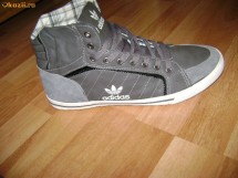 Vand ghete adidas model inedit