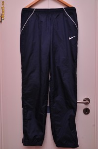 PANTALONI DE TRENING NIKE foto
