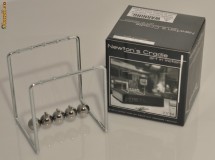 JUCARIE STIINTIFICA - LEAGANUL LUI NEWTON (Newton's Cradle) foto