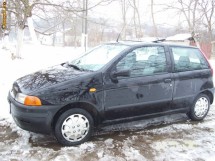 Vand Fiat punto pret negociabil