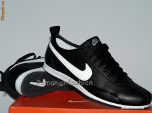 ADIDASI NIKE SPRINTER *DIVERSE CULORI*