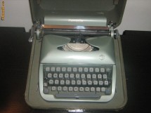 masina de scris Torpedo 1950 foto