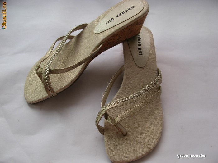 Sandale Super Elegante Toc Finut Pluta Steve Madden Girl #41 foto mare