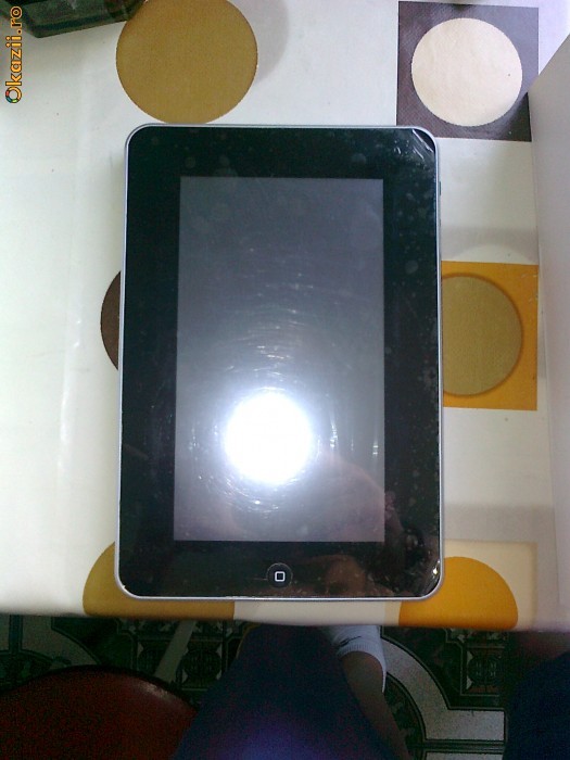 IPAD  replica  state perfecta sistem de operare Android foto mare