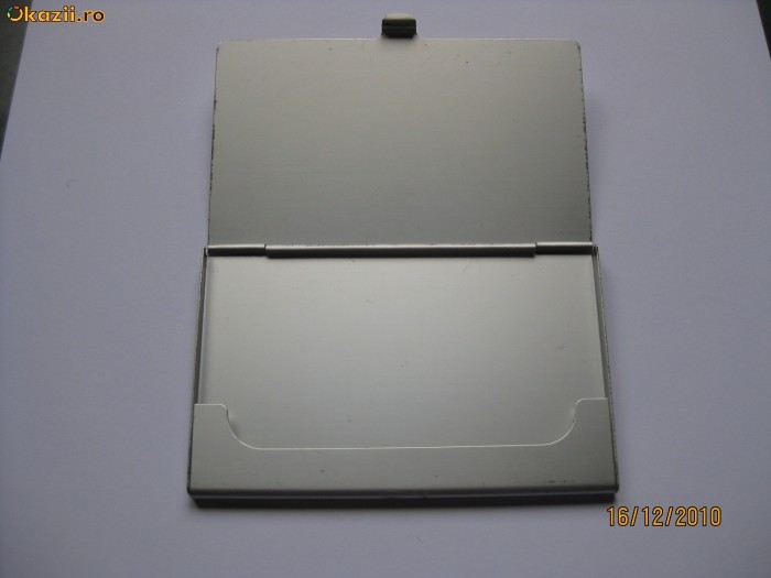 PORT VIZIT DIN ALUMINIU DE LA FIRMA UBISOFT foto mare