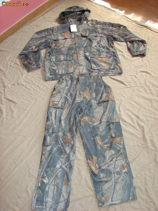 COSTUM PESCUIT / VANATOARE CAMUFLAJ foto mare