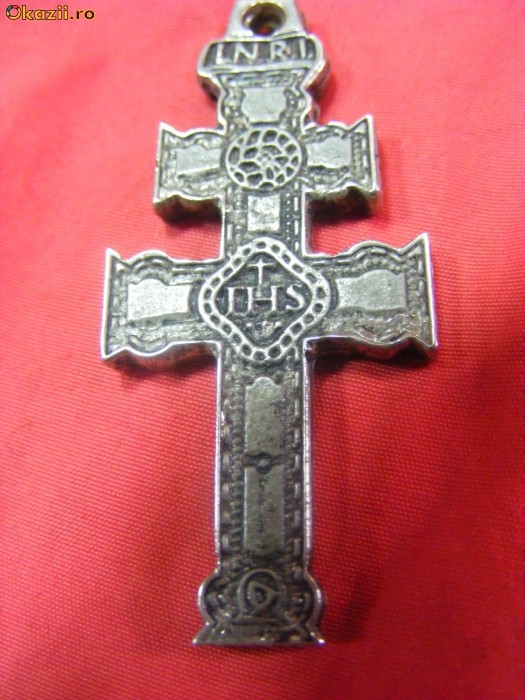 CRUCIFIX ARGINTAT ,CRUCE VECHE foto mare