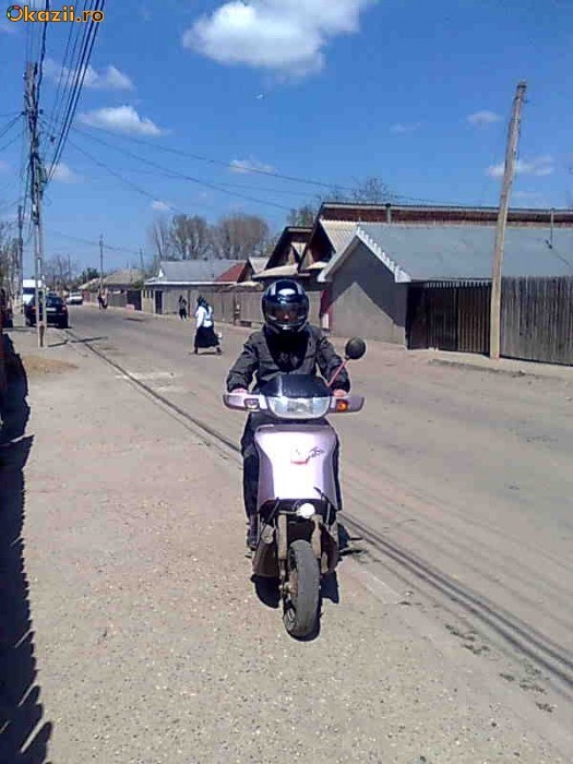 SCUTER DERBY 800 lei foto mare