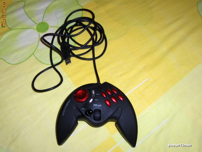 Vand Trust GAMEPAD GM-1200 foto mare