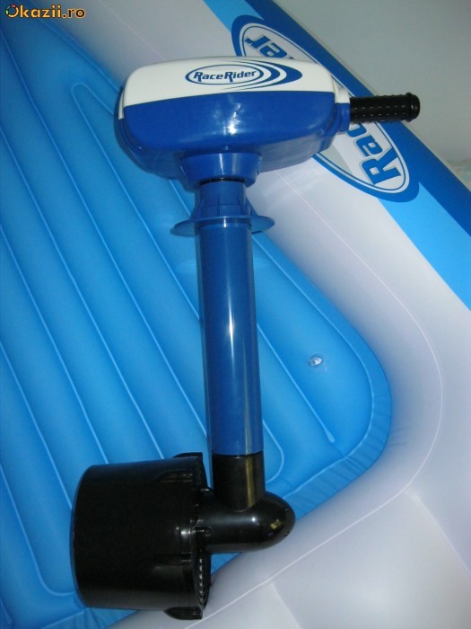 ULTIMA!!!BARCA PENUMATICA(GONFLABILA) CU MOTOR ELECTRIC OUTBOARD INCLUS 180 x 136 x 36 foto mare