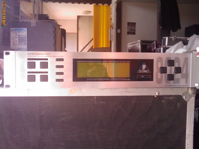 Egalizator Digital Behringer foto mare