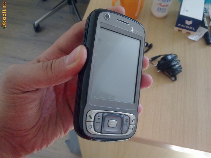 Vand HTC TyTN II 2 ( smartphone PDA GPS Microsoft Windows Mobile 6.0 Professional QWERTY keyboard ) foto mare