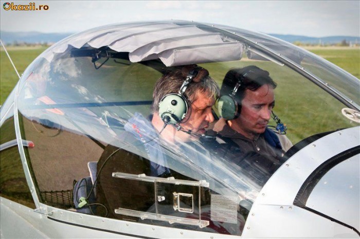 Cadouri pentru timp liber - Lectie de zbor cu avionul foto mare