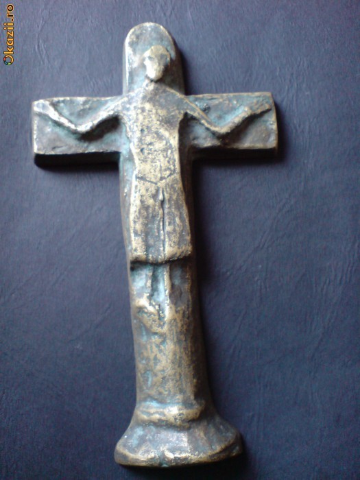 Vechi crucifix  din bronz foto mare