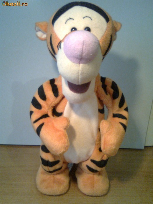 TIGRU SALTARET DISNEY MATTEL foto mare