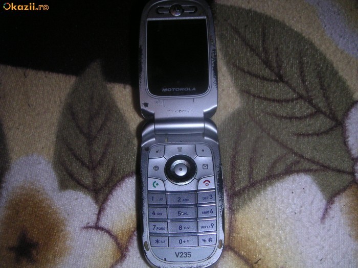 motorola v235 foto mare