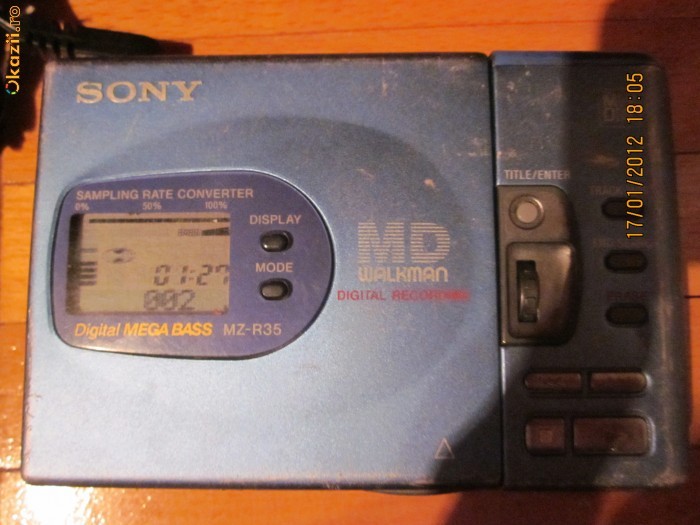 MINIDISC SONY MZ-R35(MINIDISC RECORDER MZ-R35 PANASONIC JVC AIWA) foto mare