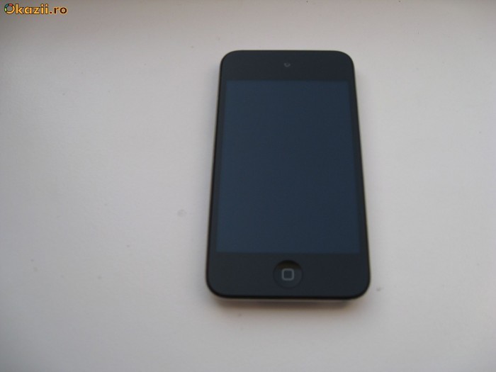 Apple iPod Touch 4 / 4G 8GB ! Display retina, camera foto ! foto mare