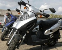 SCUTER NOU , marca MOTO ZETA 125 cmc foto