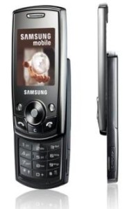 SAMSUNG J700