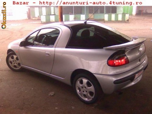 Vand / schimb Opel tigra model 2000 foto mare