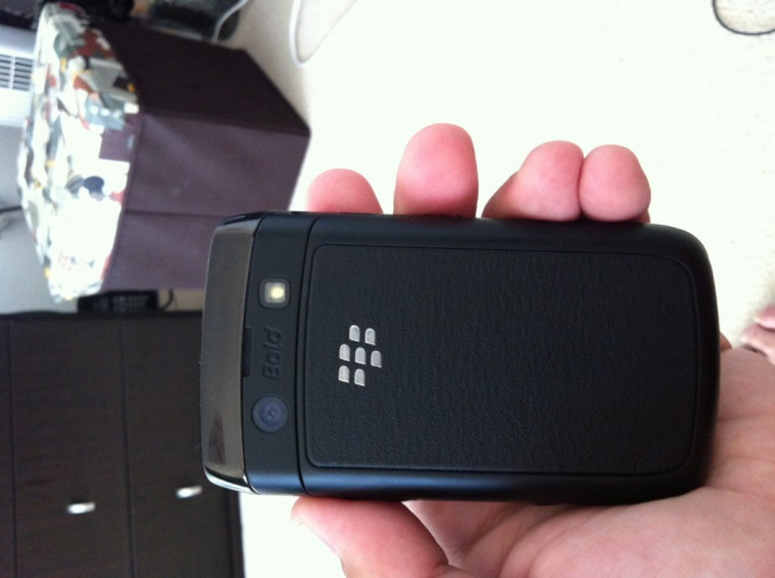 blackberry bold 9870 impecabil foto mare