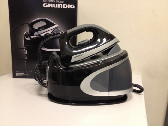 STATIE DE CALCAT GRUNDIG - PREMIUM LINE foto mare