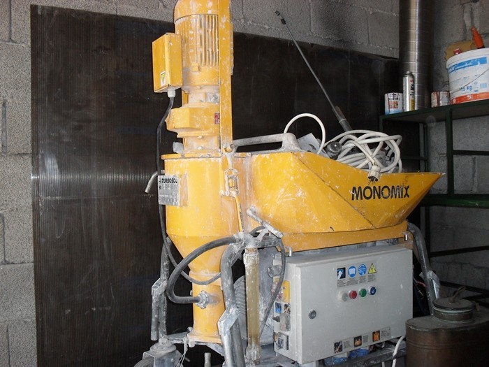 VAND /INCHIRIEZ MASINA DE TENCUIT TURBOSOL MONOMIX 220V foto mare VAND /INCHIRIEZ MASINA DE TENCUIT TURBOSOL MONOMIX 220V foto mare